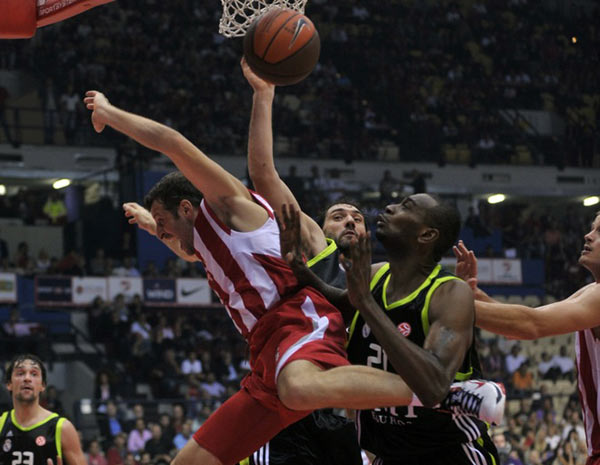 小武磊！15岁中国新星在西甲豪门爆发，12场造9球（15岁中国新星闪耀西甲豪门：12场贡献9球，被称“小武磊”）