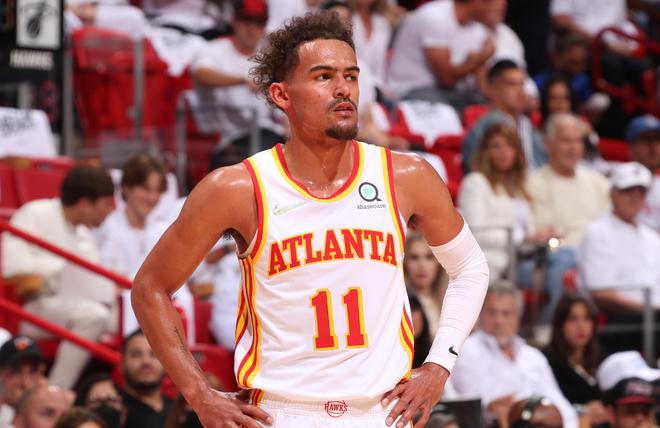 意媒：国米可以启用青训小将卡马特，以应对邓弗里斯伤缺情况（意媒：邓弗里斯伤缺，国米或提拔青训小将卡马特顶替）