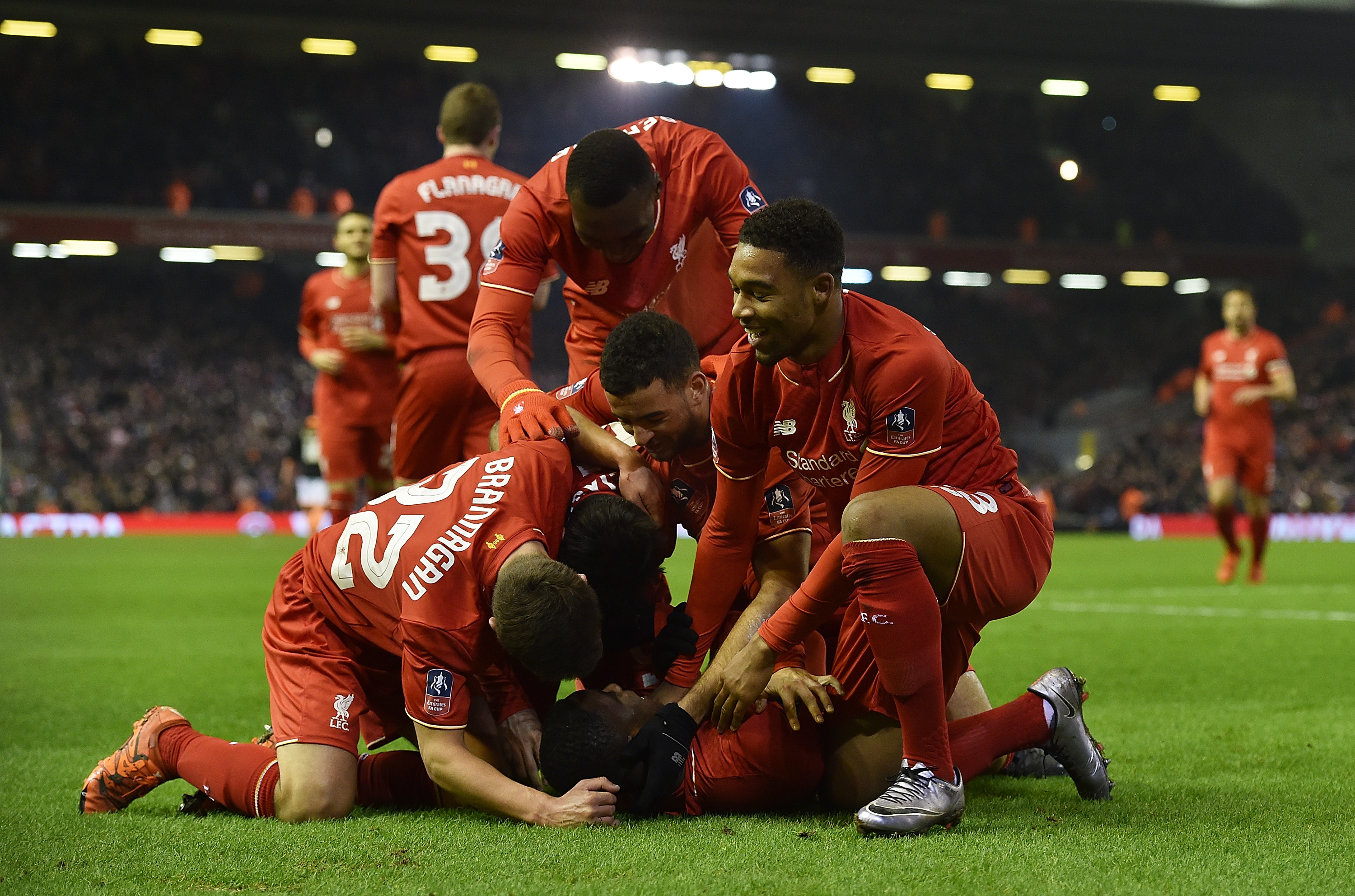 巴顿：今年的联赛第六含金量超过去年；希望有更多新人顶上来（巴顿：本赛季第六成色胜过上季，盼更多新人站出来）