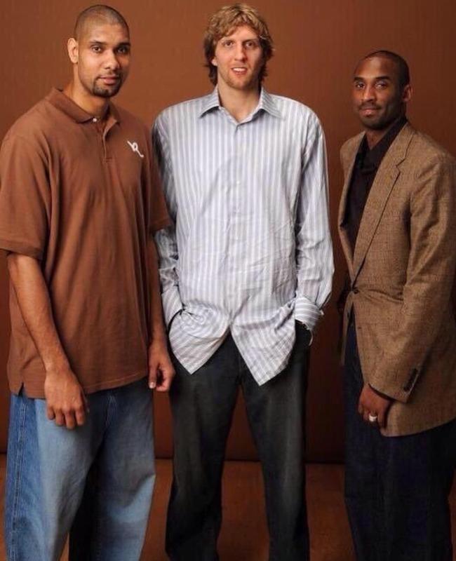 斯卢茨基：这是于汉超生涯最后一场比赛，明年加入申花教练组（斯卢茨基：于汉超完成生涯谢幕战，明年将加入申花教练组）