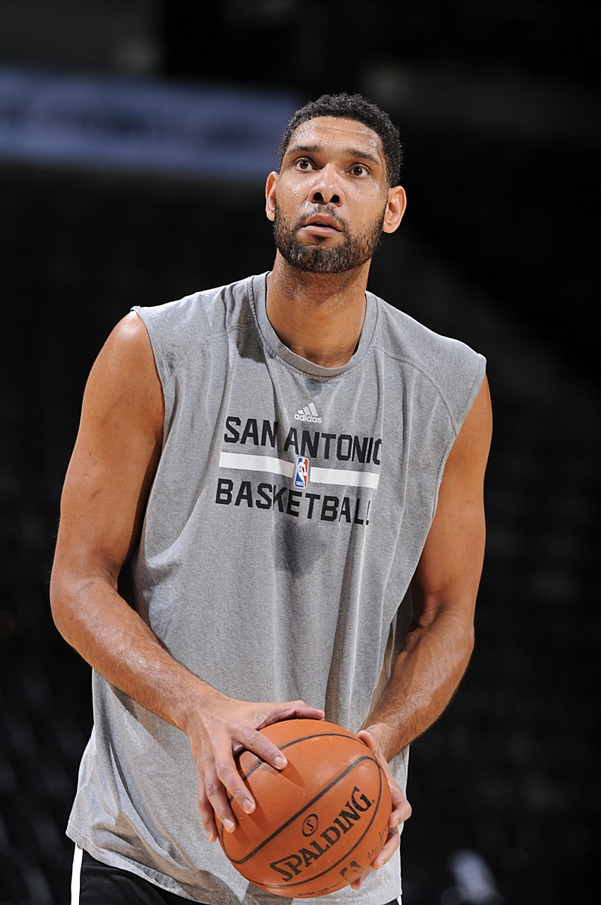 足球欧洲杯再次确认扩军，球队数量达32支（欧洲杯再度扩容，参赛队伍增至32支）