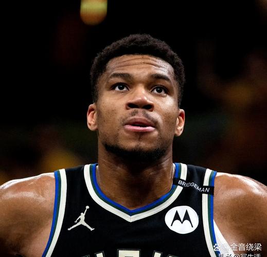 巴萨高管：诺坎普已经准备就绪只差最后一步，11月底一切到位（巴萨高层：诺坎普仅余最后一步，预计11月底全部到位）