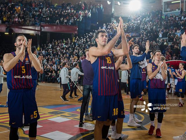 波特：帕奎塔能够挺过来很不容易；他在西汉姆联很开心（波特：帕奎塔挺过难关并不容易，他在西汉姆联过得很开心）