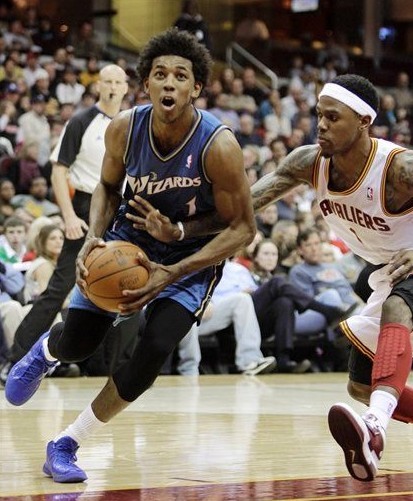 CBA球队战术分析：新疆队防守策略,（CBA战术透视：新疆队防守体系解析）