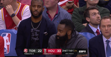 萨里：建议把VAR设备放的离替补席远一点，裁判需要冷静判断（萨里建议将VAR设备远离替补席，裁判需在冷静环境中判罚）