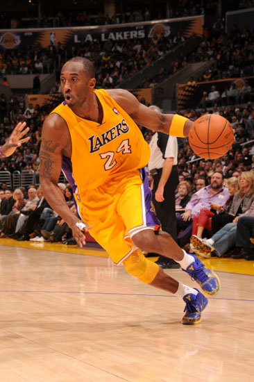 福建vs广厦前瞻：胡金秋PK特莱斯，广厦力争拒绝连败（福建vs广厦前瞻：胡金秋对决特莱斯，广厦誓止连败）