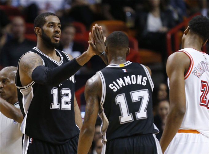 官方：米兰与百威达成全新合作伙伴关系（米兰官宣携手百威，开启全新合作伙伴关系）