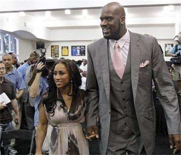 乔丹接班人？SGA：我并不喜欢这种比较，我离他还差得非常远（被称作乔丹接班人？SGA：别拿我和他比，我还差很远）