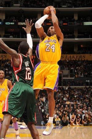 埃及媒体：马尔穆什因与女友订婚将缺席对乌兹别克斯坦的比赛（埃媒：因与女友订婚，马尔穆什无缘对阵乌兹别克斯坦）