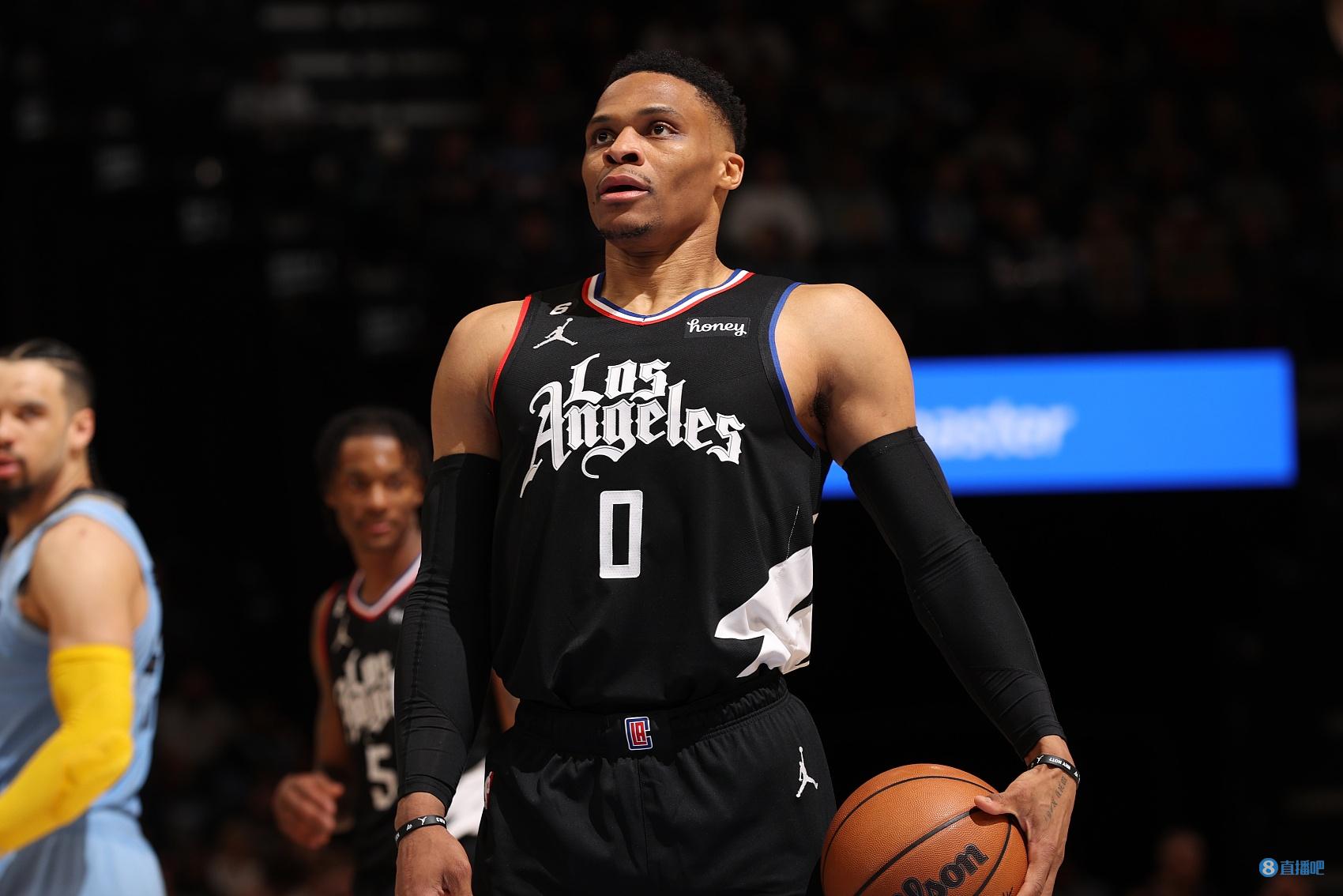 鹈鹕vs篮网前瞻：伤病潮下的突围，鹈鹕盼终结五连败颓势（鹈鹕对篮网前瞻：伤停潮中谋破局，鹈鹕力争终结五连败）