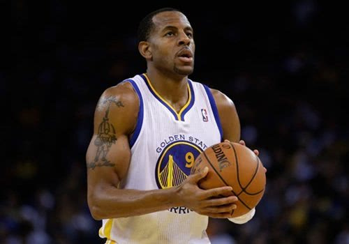 安永佳：赛季结束心情开心，希望明年表现更上一层楼（安永佳：赛季收官心情愉悦，期待明年更进一步）