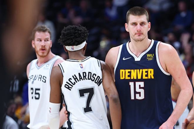 官方：中超球队申请准入的所有者权益应为3000万元以上（官方明确：申报中超准入的俱乐部所有者权益须不低于3000万元）