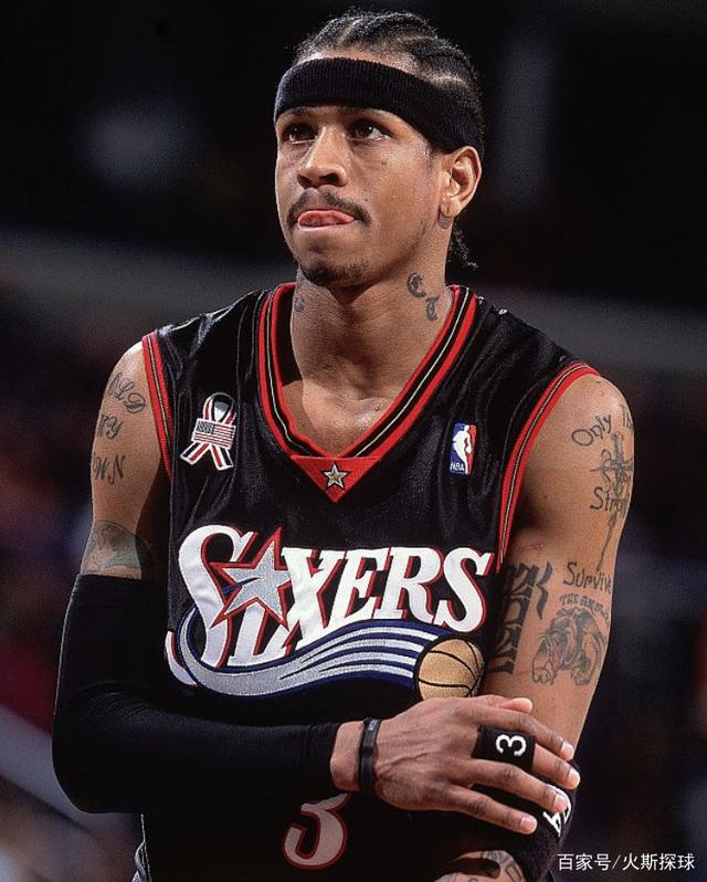 中国球员留洋要分几步走？看看日本足球的“参考答案”（中国球员留洋如何分步推进？日本足球给出示范答案）