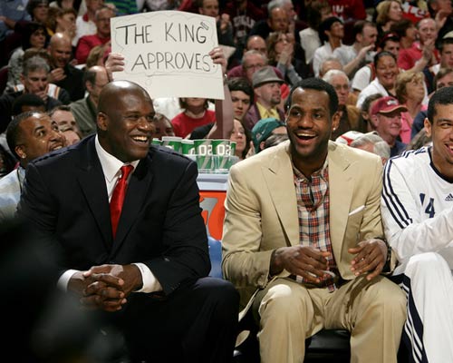 樊振东或缺席乒超总决赛？全运会1金1银已记大功 专心备战德甲／欧冠（樊振东或无缘乒超总决赛？全运1金1银功勋在手，专注备战德甲／欧冠）